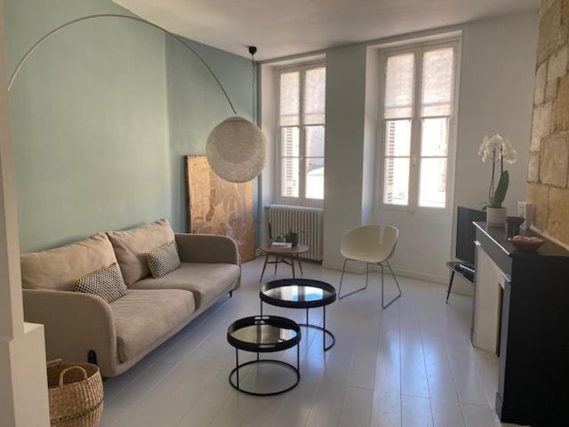 Bo, Peace & Bordeaux Apartment Ngoại thất bức ảnh